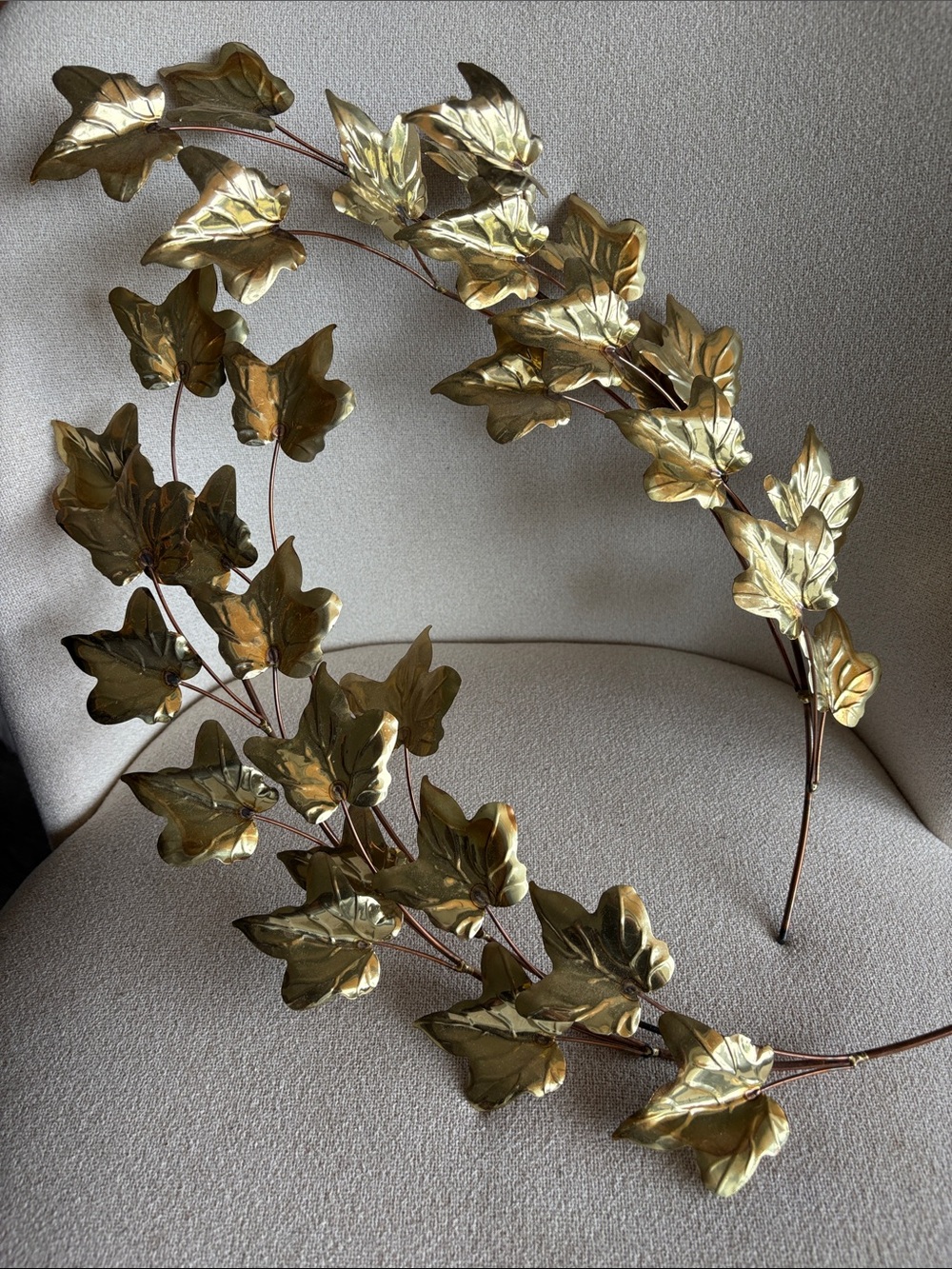 VTG 1970s Hollywood Regency brass ivy leaf metal